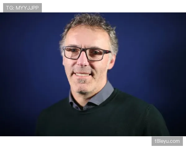 克鲁伊夫进攻理念强势回归：现代足球重拾创造力与团队协作