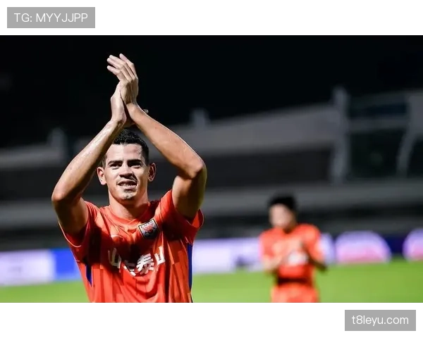 根特转会策略升级，新援加盟助力球队重振竞争力