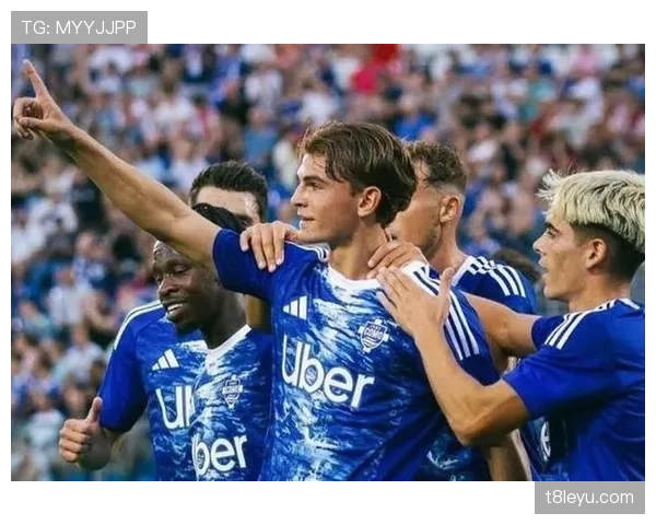 意甲新赛季揭幕：豪门争冠白热化，新星闪耀成焦点