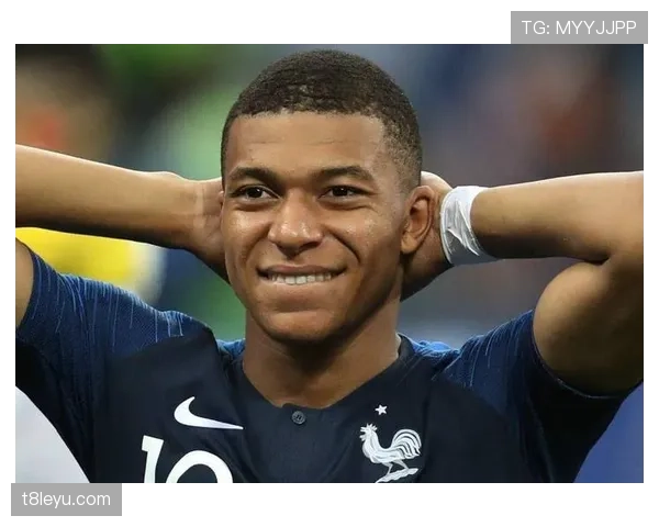 姆巴佩荣膺金童奖，稳健表现再证未来足球之星潜力